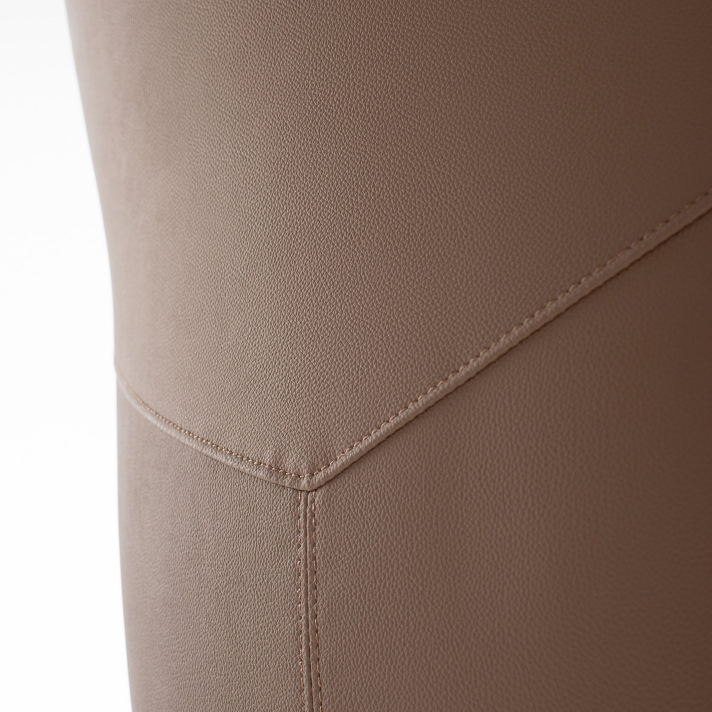 Karrige konference Arietta