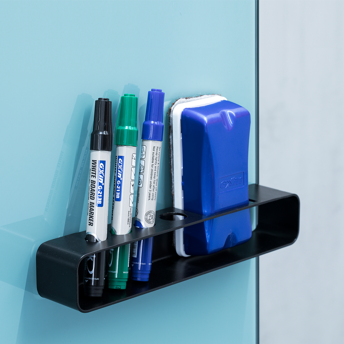 Tabelë shkrimi Clear