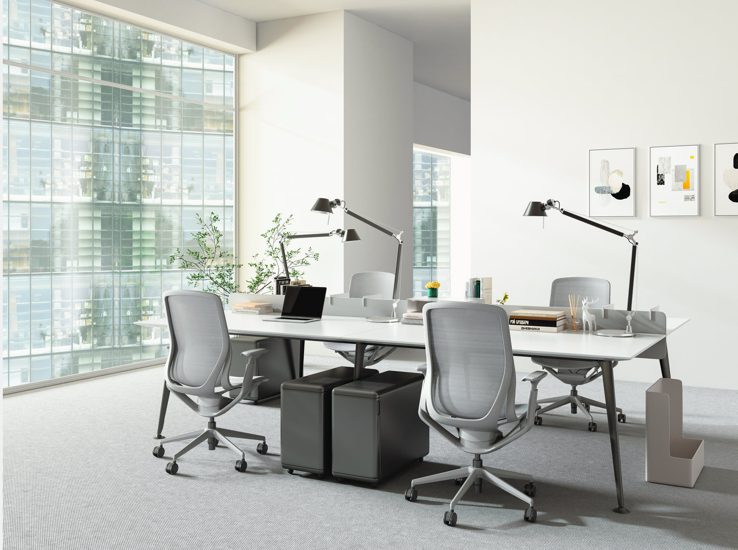 Maestro Supervisor Chair