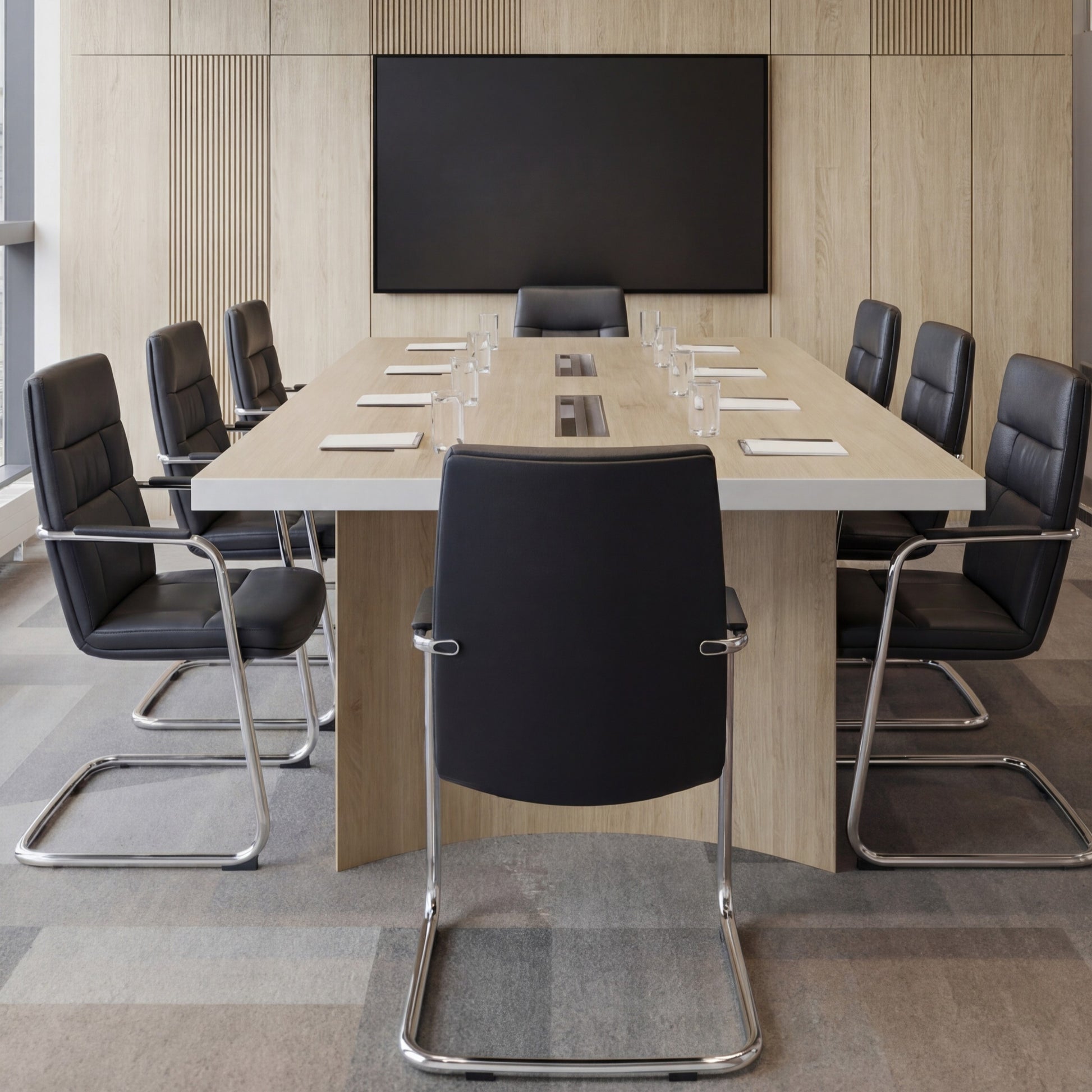 Assembly - Bellucci & Ross